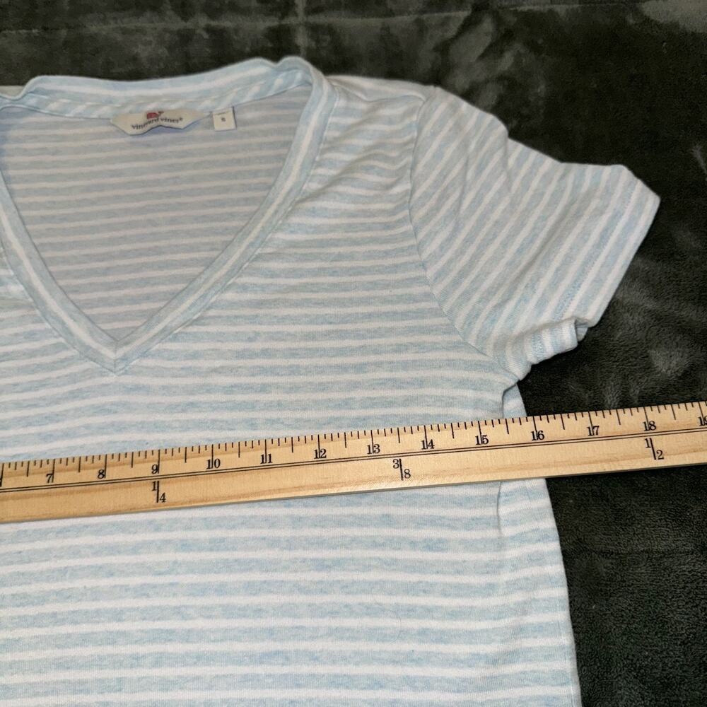 Vineyard Vines T-Shirt Womens Small Light Blue White Striped V-Neck Short Sleeve - Picture 6 of 6